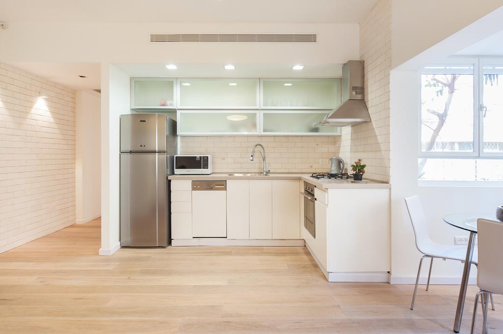 Bright 2Bd Apartment In The Heart Of Tel Aviv With Shelter By Sea N' Rent Kültér fotó